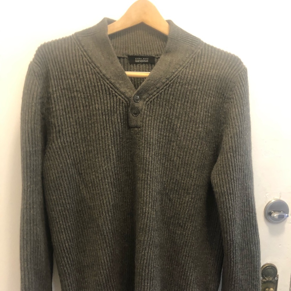 Zara men’s sweater